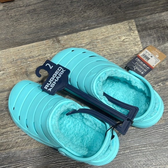 Rugged shark lifestyle shoes for kids - Picture 7 of 11